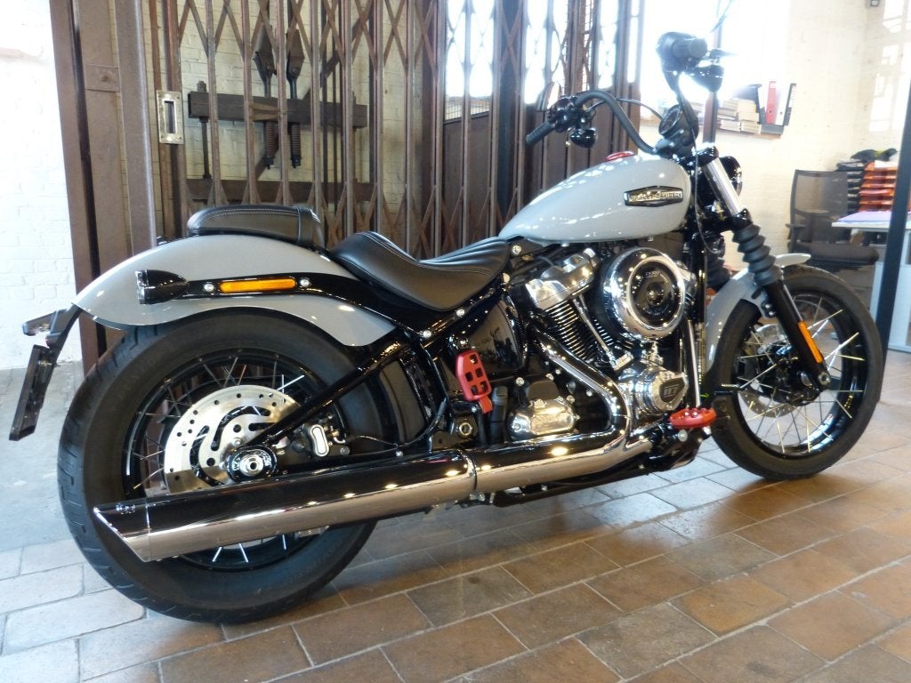 Harley-Davidson SOFTAIL FXBB (bj 2025), Harley-Davidson, Traction Control, Meer dan 35 kW, Overig
