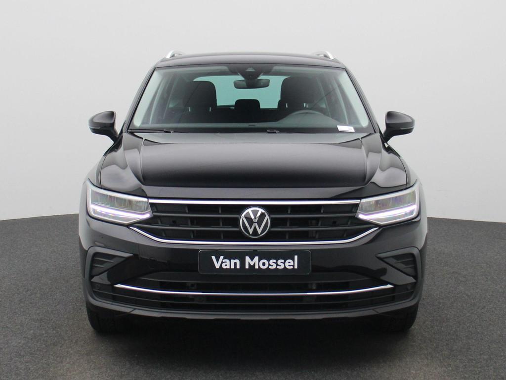 Volkswagen Tiguan 1.5 TSI eHybrid 110kW DSG Life, Stof, Zwart, 4 cilinders, 150 min