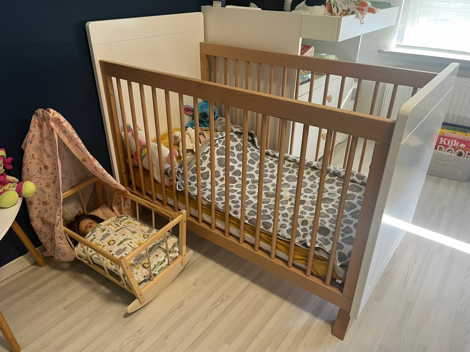 Ledikant verstelbaar bopita + matrasje aerosleep, Kinderen en Baby's, Babywiegjes en Ledikanten, Ophalen, Zo goed als nieuw, Ledikant