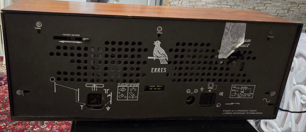 Te koop heel oude Radio, Ophalen