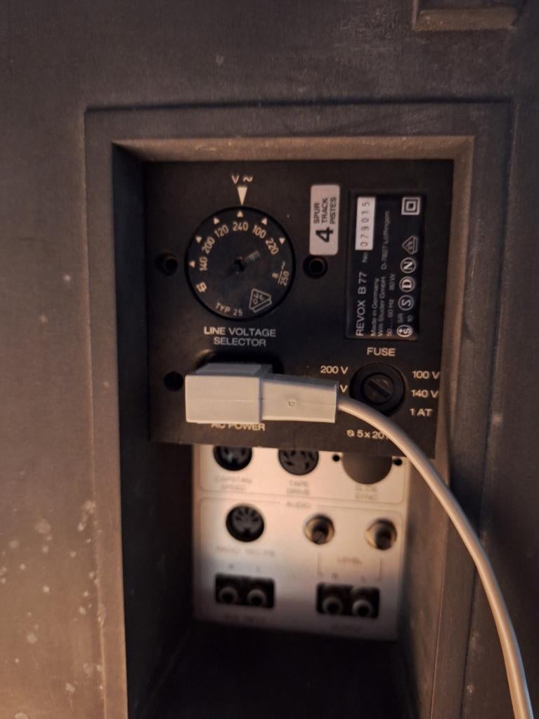 revox B77 bandopnemer, Enlèvement, Magnétophone