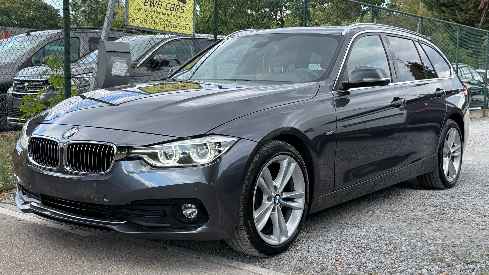 BMW 318 Luxury diesel Automaat full option, Auto's, Automaat, Achterwielaandrijving, 4 cilinders, Leder