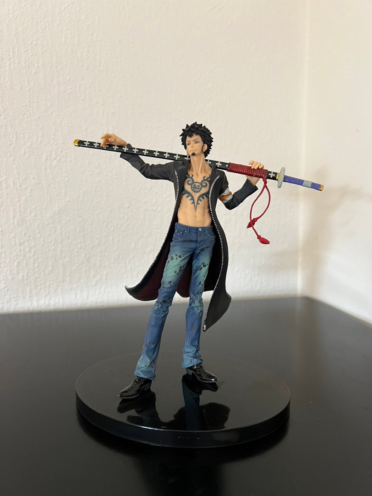 One Piece - Trafalgar D. Water Law, Enlèvement ou Envoi, Comme neuf