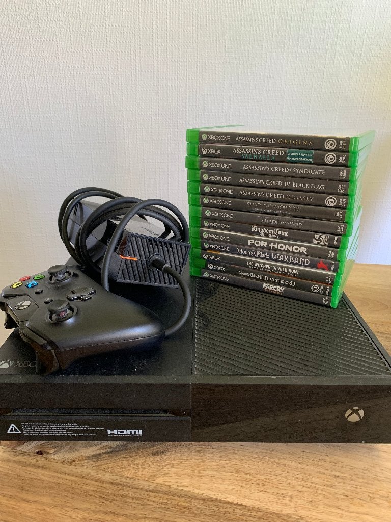 Xbox One + controller + 13 games, Ophalen, Xbox One, Met 1 controller, 500 GB