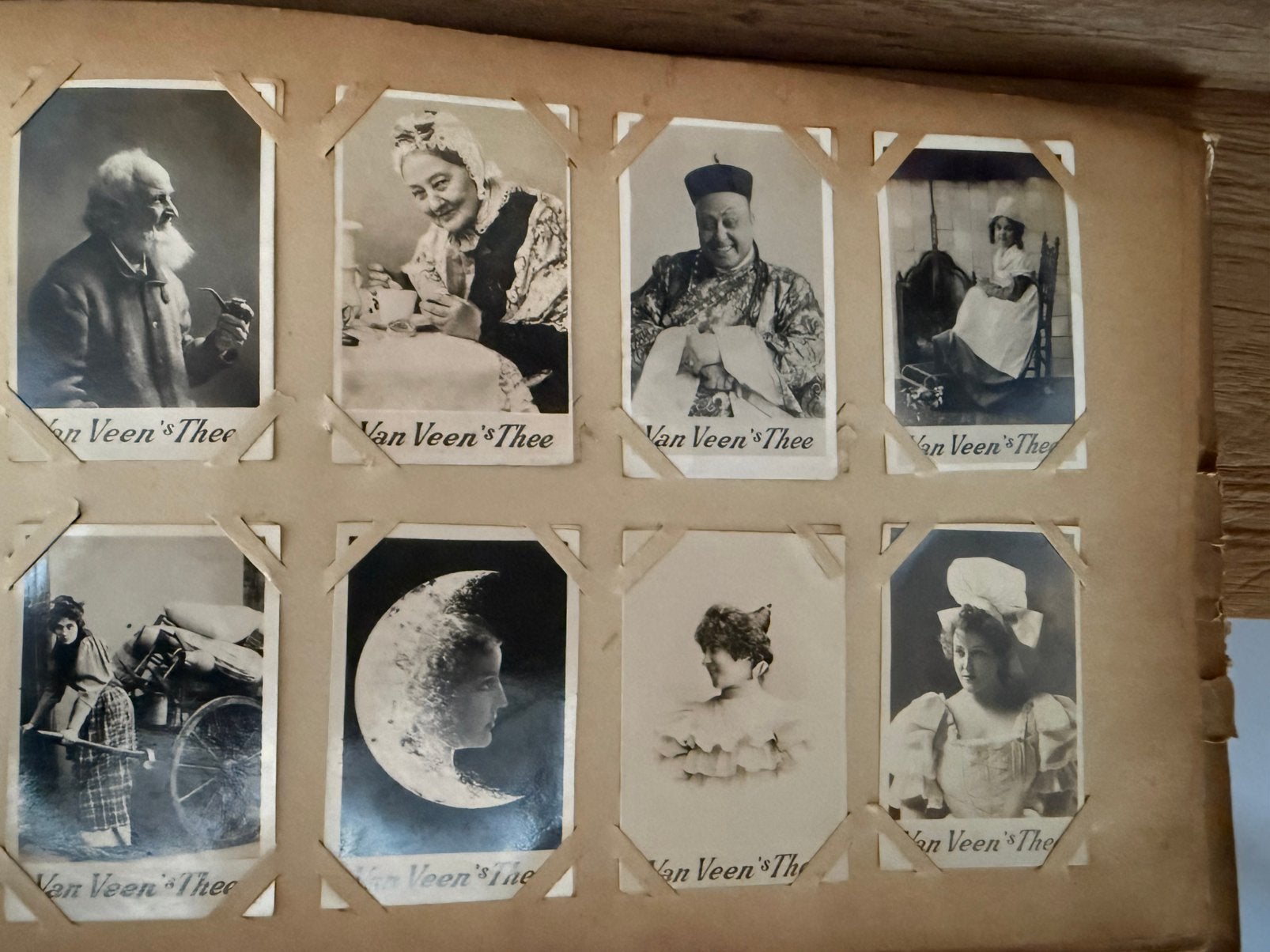 Te koop album van Van Veens Thee, Postzegels en Munten, Edelmetalen en Baren, Ophalen
