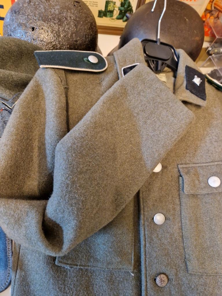Duitse uniformen zie omschrijving, Verzamelen, Ophalen