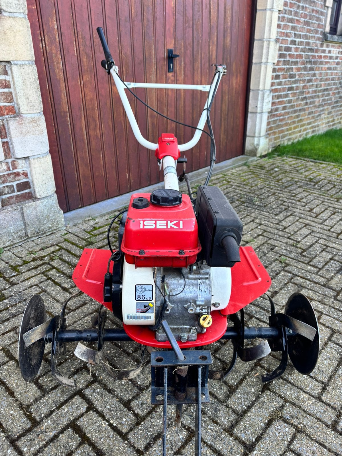 Iseki freesmachine, Ophalen, Zo goed als nieuw