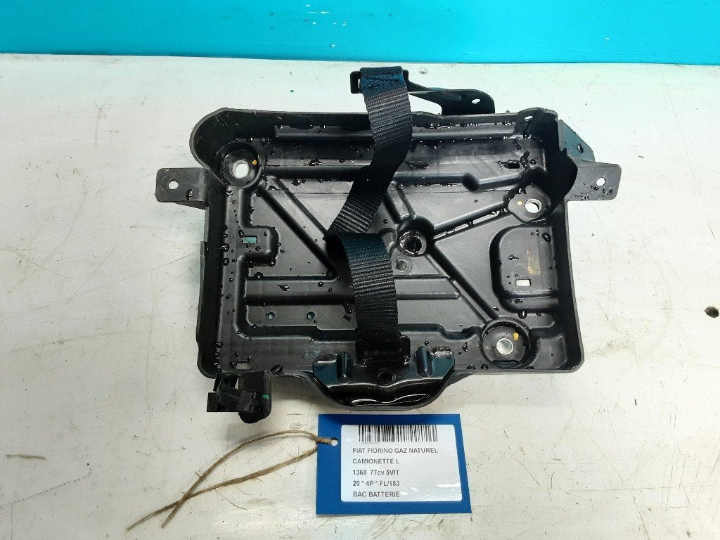BAC A BATTERIE Fiat Fiorino (225) (01-2007/12-2012), FCA Germany GmbH, IPC D1-09 Bahnhofsplatz
65423  Rüsselsheim am Main, DE