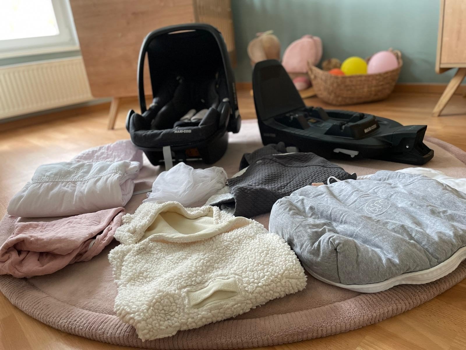 Maxicosi Pebble met Isofix inclusief hoezen en voetenzakken, Kinderen en Baby's, Ophalen, Isofix