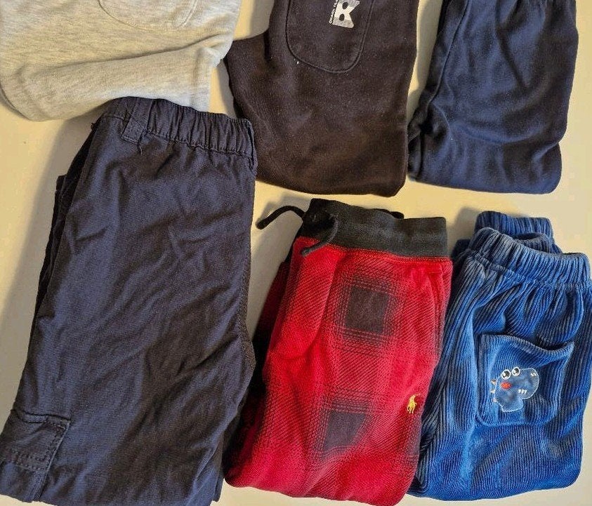 Vêtements pour garçon 4-5 ans.40 pièces., Enlèvement, Utilisé