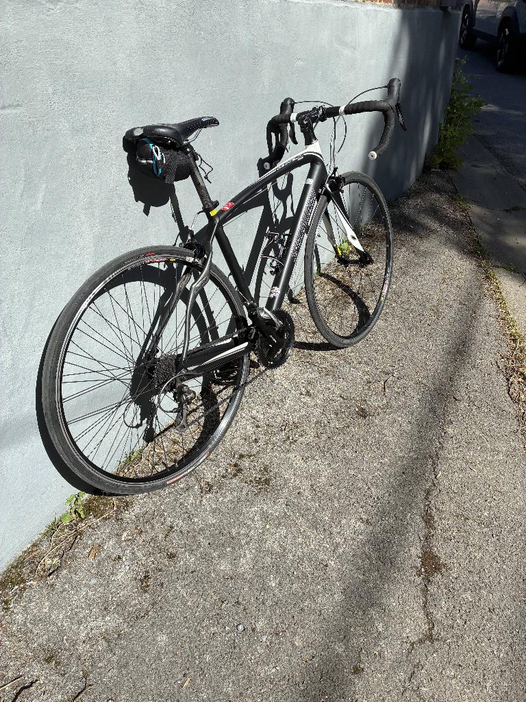 Vélo de course Specialized 'Secteur comp', Fietsen en Brommers, Fietsen | Racefietsen, Zo goed als nieuw, Overige merken, 15 tot 20 versnellingen