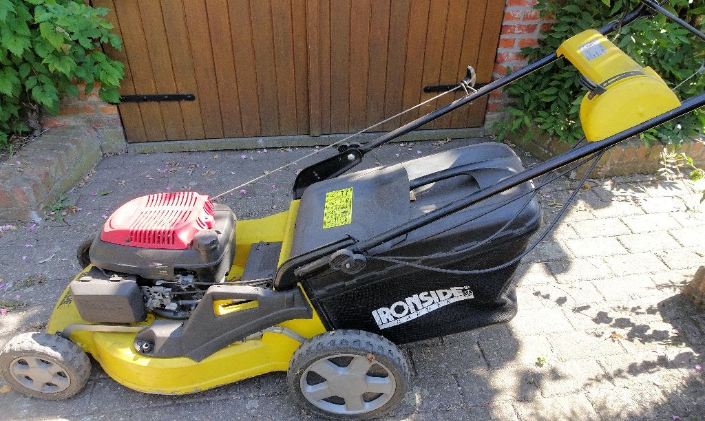 benzinegrasmaaier  wielen aangedreven, Tuin en Terras, Ophalen, Cirkelmaaier, Gebruikt, 40 t/m 49 cm