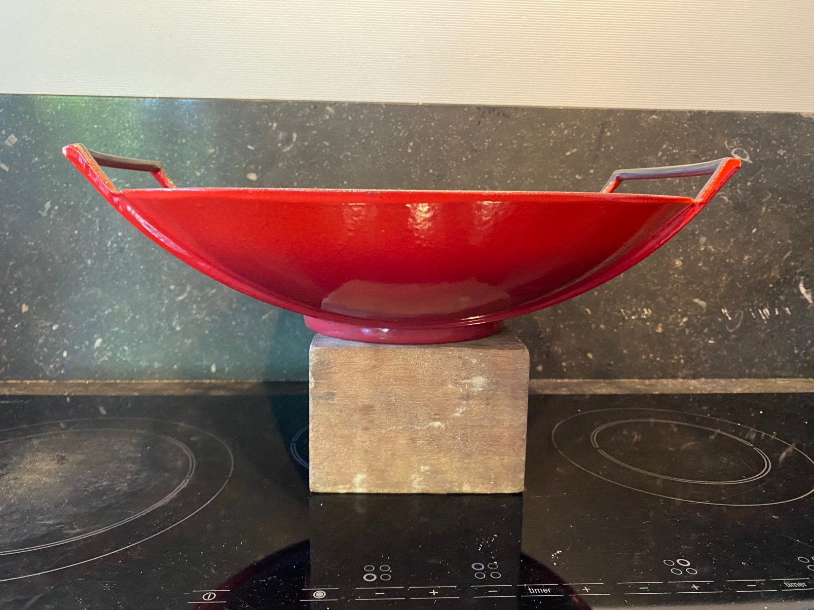 LE CREUSET WOK/WADJAN 36 cm emaille/gietijzer, Huis en Inrichting, Gebruikt, Le Creuset, Ophalen of Verzenden, Geschikt voor inductie