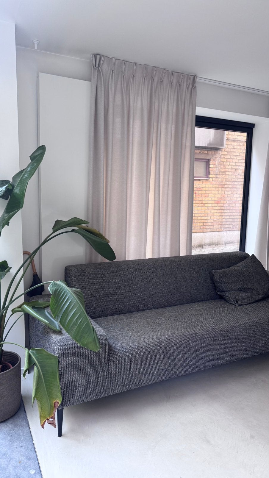 2 sofa’s Koozo, Huis en Inrichting, Ophalen, Zo goed als nieuw, Stof