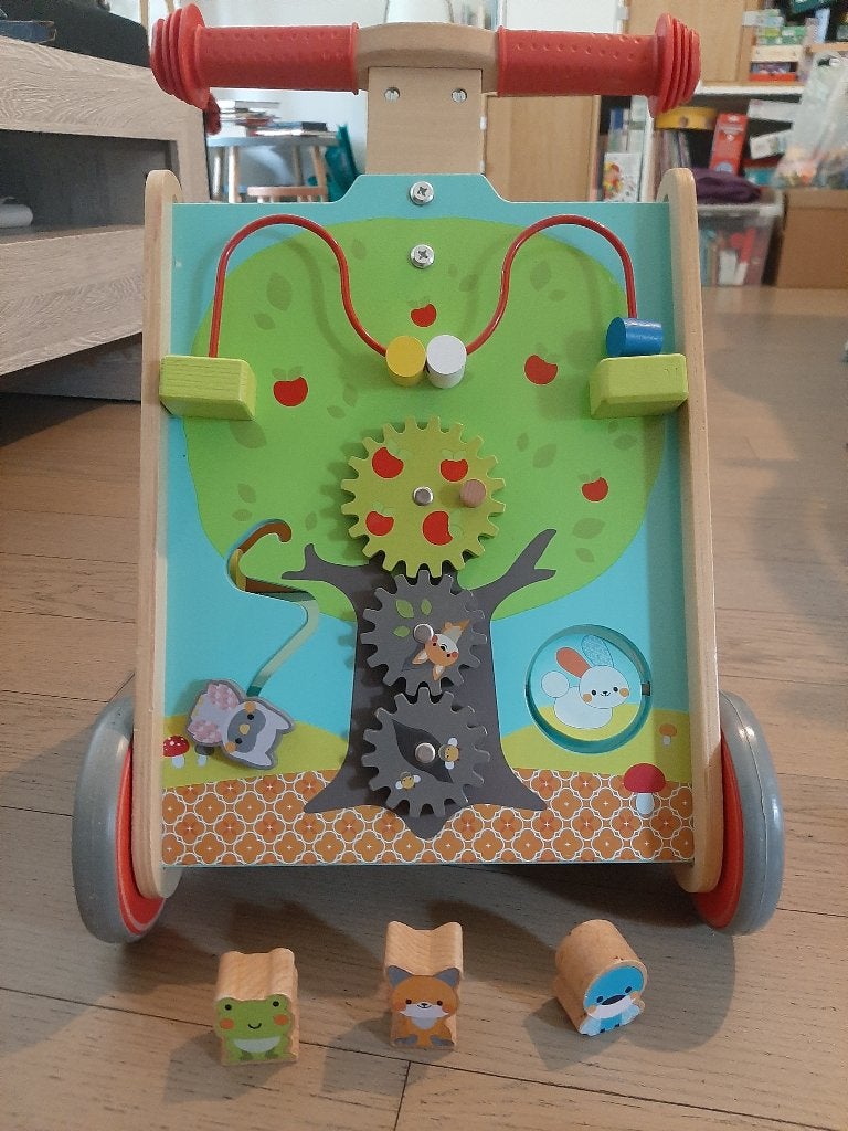 Chariot de marche multi-activités, Kinderen en Baby's, Speelgoed | Houten speelgoed, Ophalen, Zo goed als nieuw, Duw- of Trekspeelgoed