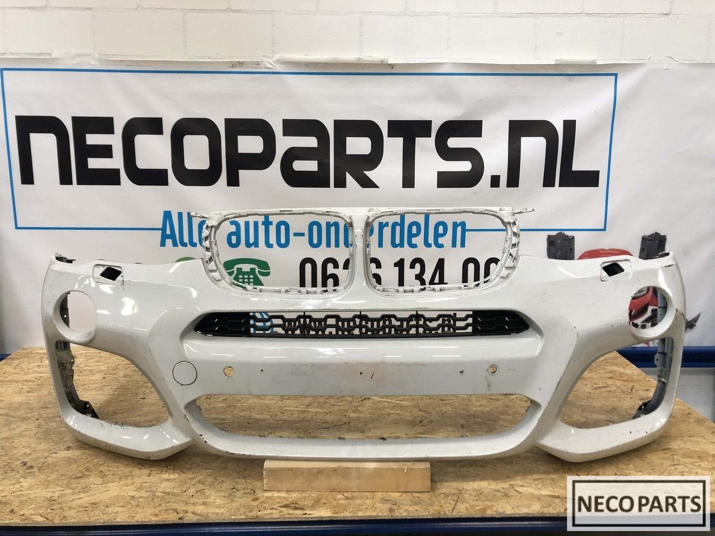 BMW X1 F48 m-pakket voorbumper 51118059891, -, Utilisé, Avant, -
