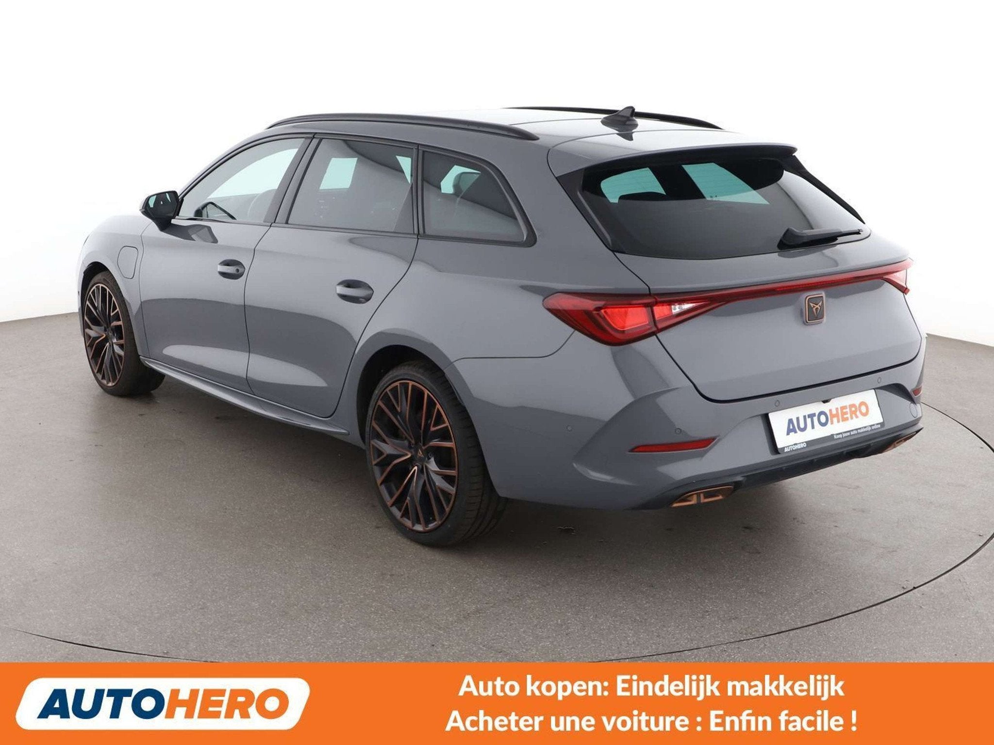 CUPRA Leon 1.4 e-HYBRID (année de construction 2020), Autos, 1395 cm³, Achat, Leon, Noir
