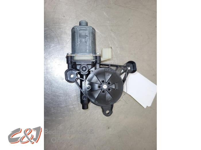 Moteur de vitre portière d'un Volkswagen Crafter, Volkswagen, -, 3 mois de garantie, Utilisé