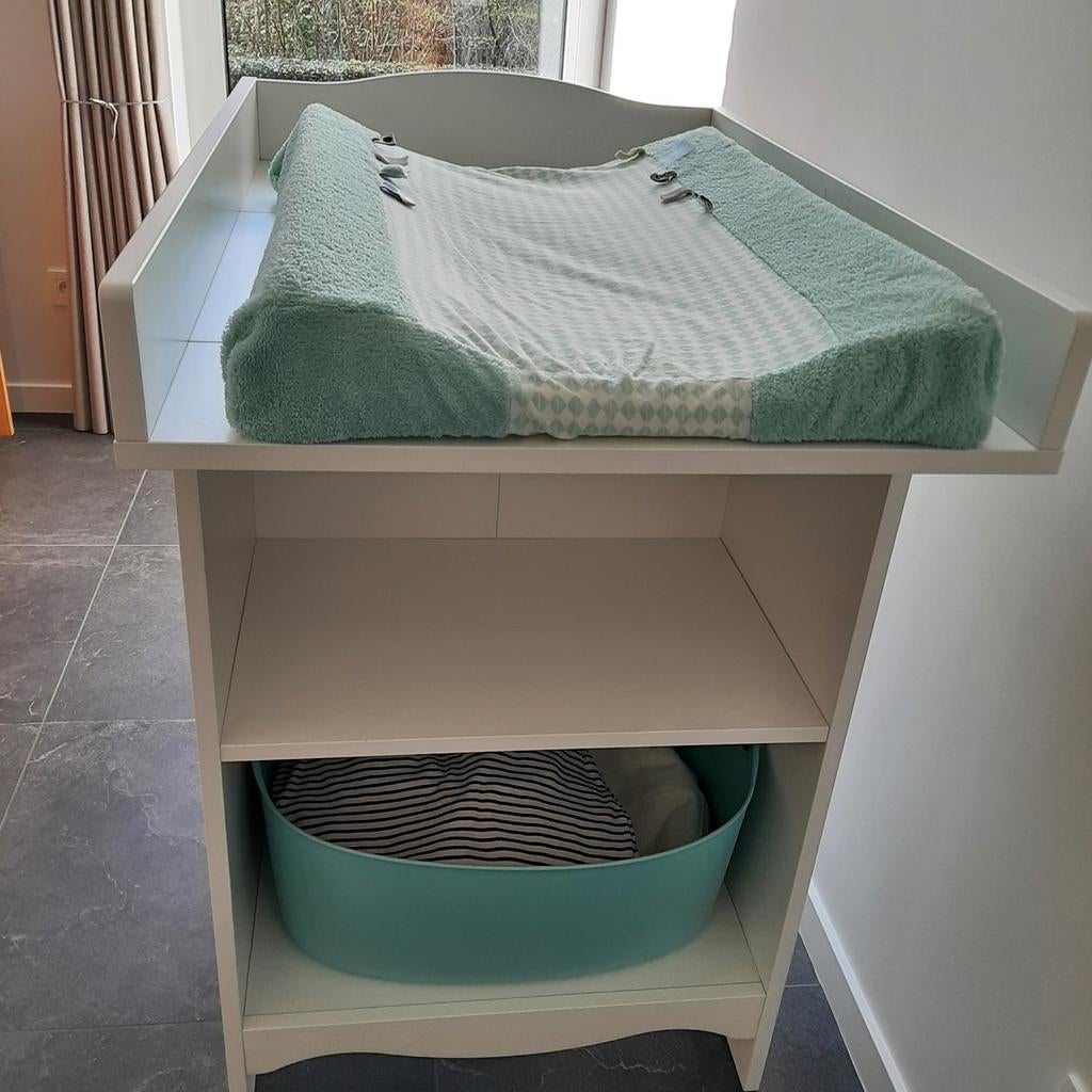 Baby verzorgingstafel ikea smagora, Kinderen en Baby's, Kinderkamer | Commodes en Kasten, Ophalen