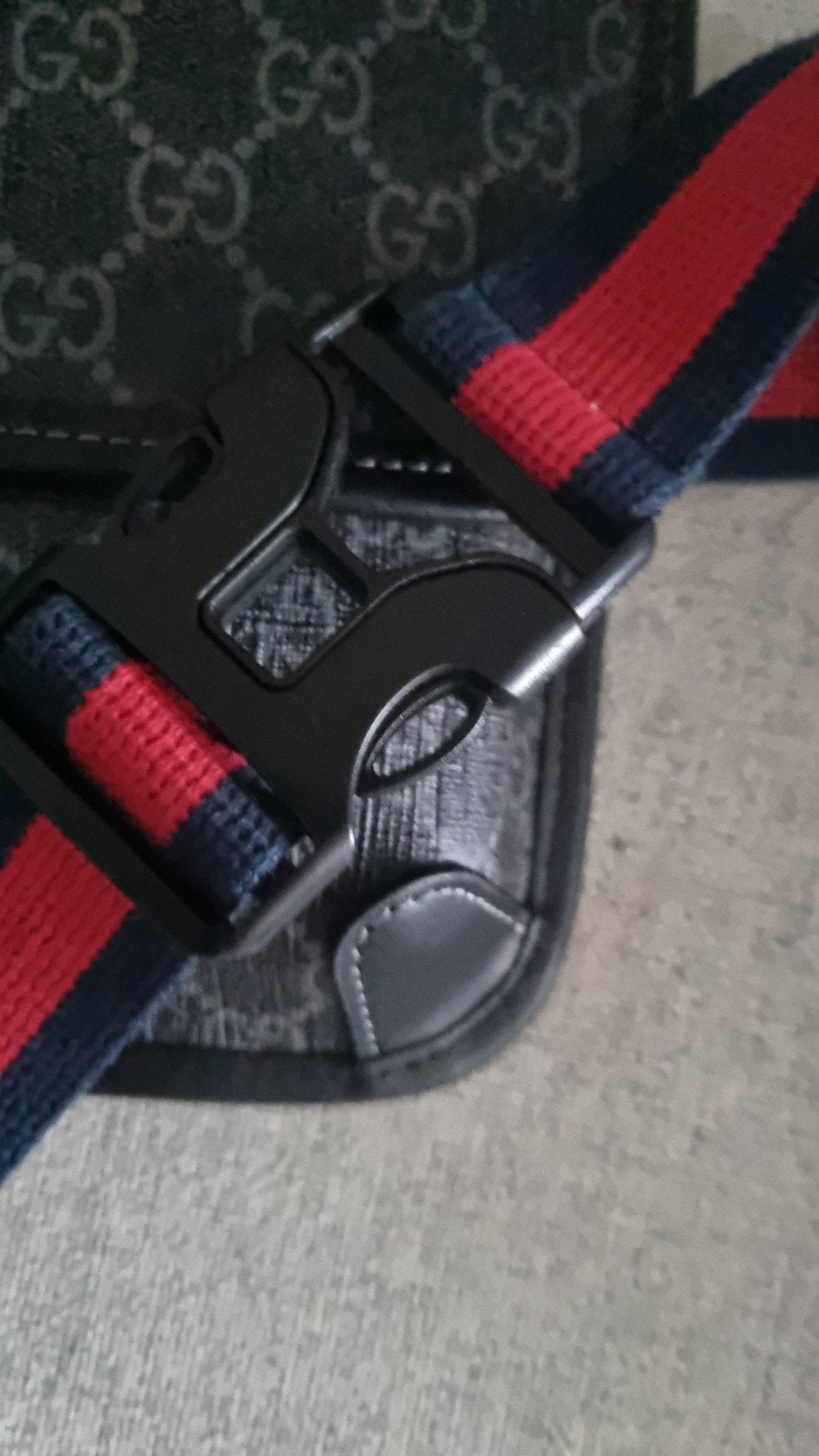 sacoche gucci, Neuf, Autres marques, Cuir, Enlèvement ou Envoi