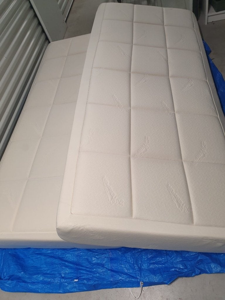 Tempur - Auping - M-Line Matrassen, Maison & Meubles, Chambre à coucher | Matelas & Sommiers, Comme neuf, Matelas, Enlèvement