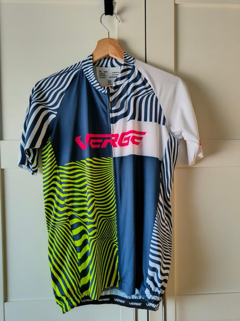 Maillot de cyclisme Verge en édition limitée, Neuf, Vêtements d'extérieur, Femmes, Enlèvement ou Envoi