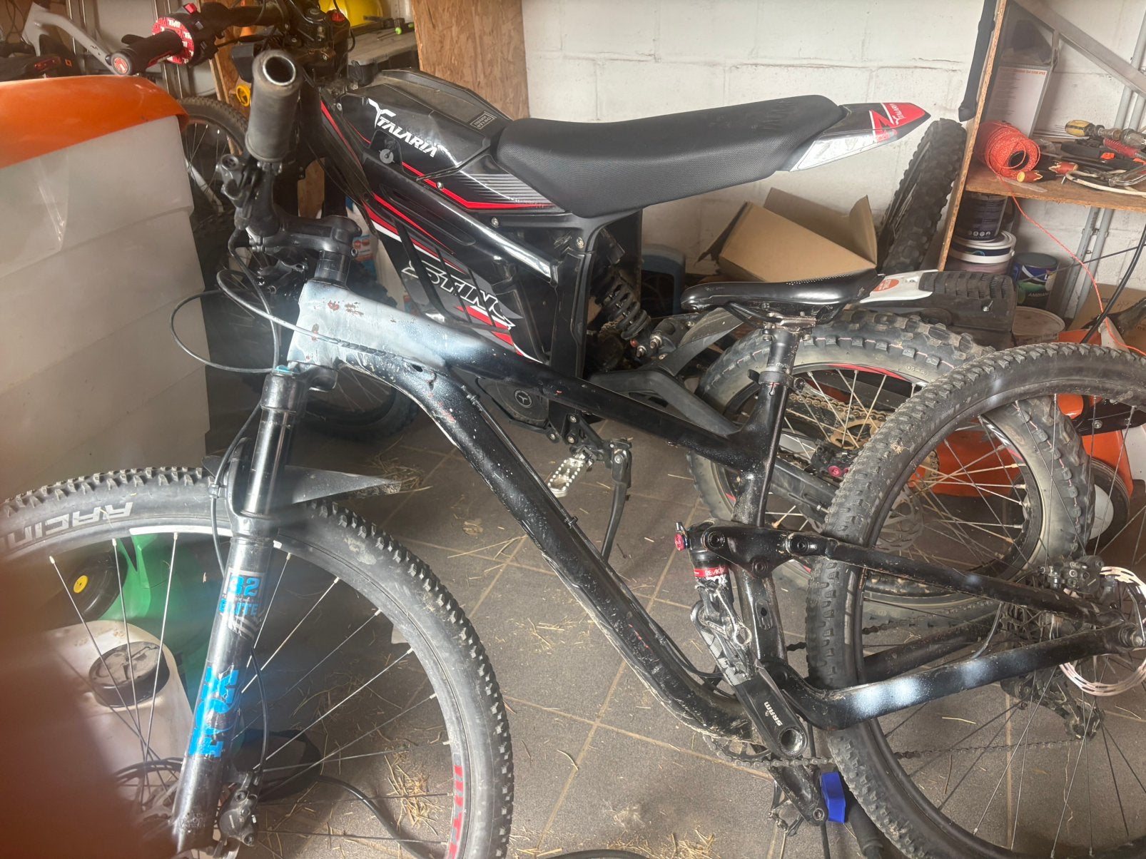 Full suspension, Ophalen