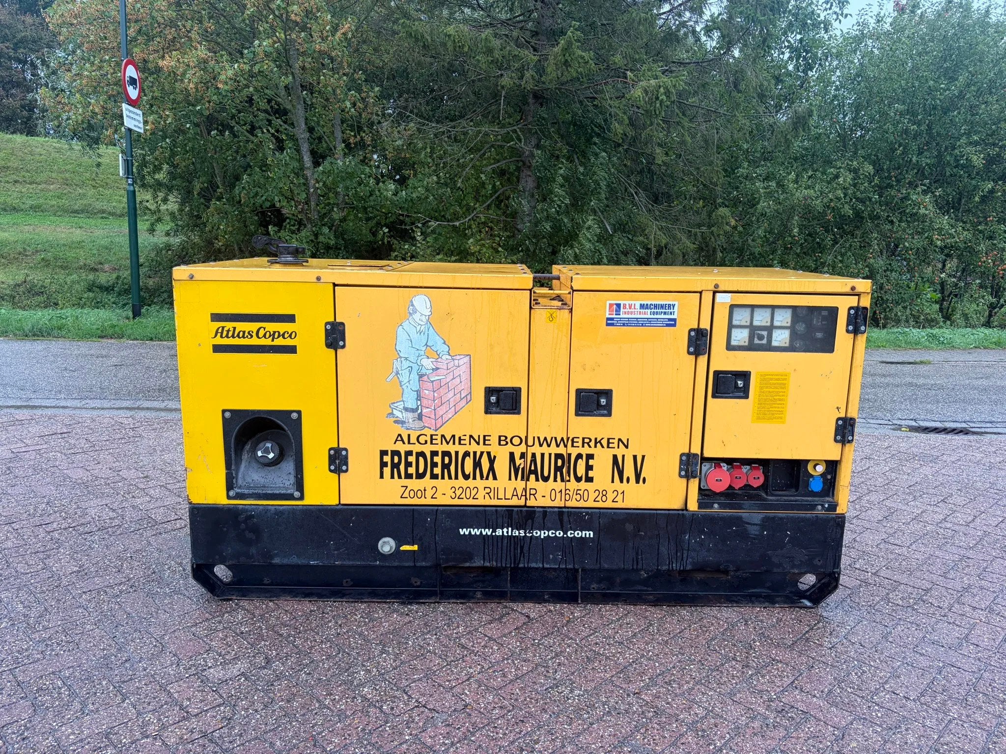 Atlas-Copco QAS 78 80 kVA Perkins aggregaat generatorset