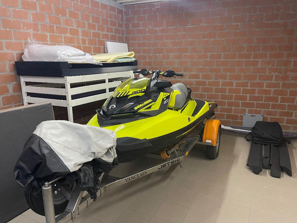 Jetski, Watersport en Boten, Ophalen, Gebruikt, Benzine, 200 pk of meer