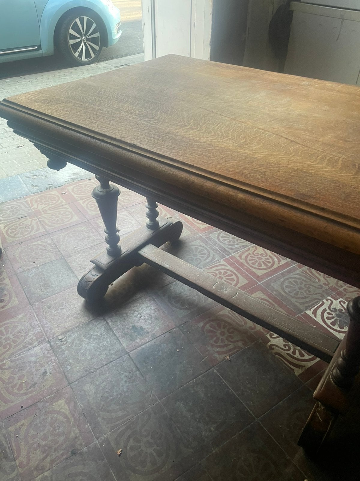 Table vintage marine canadienne, Enlèvement
