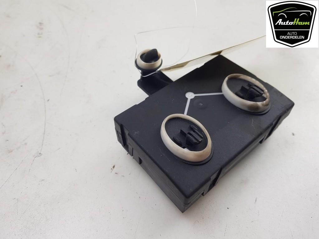 ORDINATEUR VEROUILLAGE CENTRALISE Octavia Combi (5EAC), Utilisé, Skoda