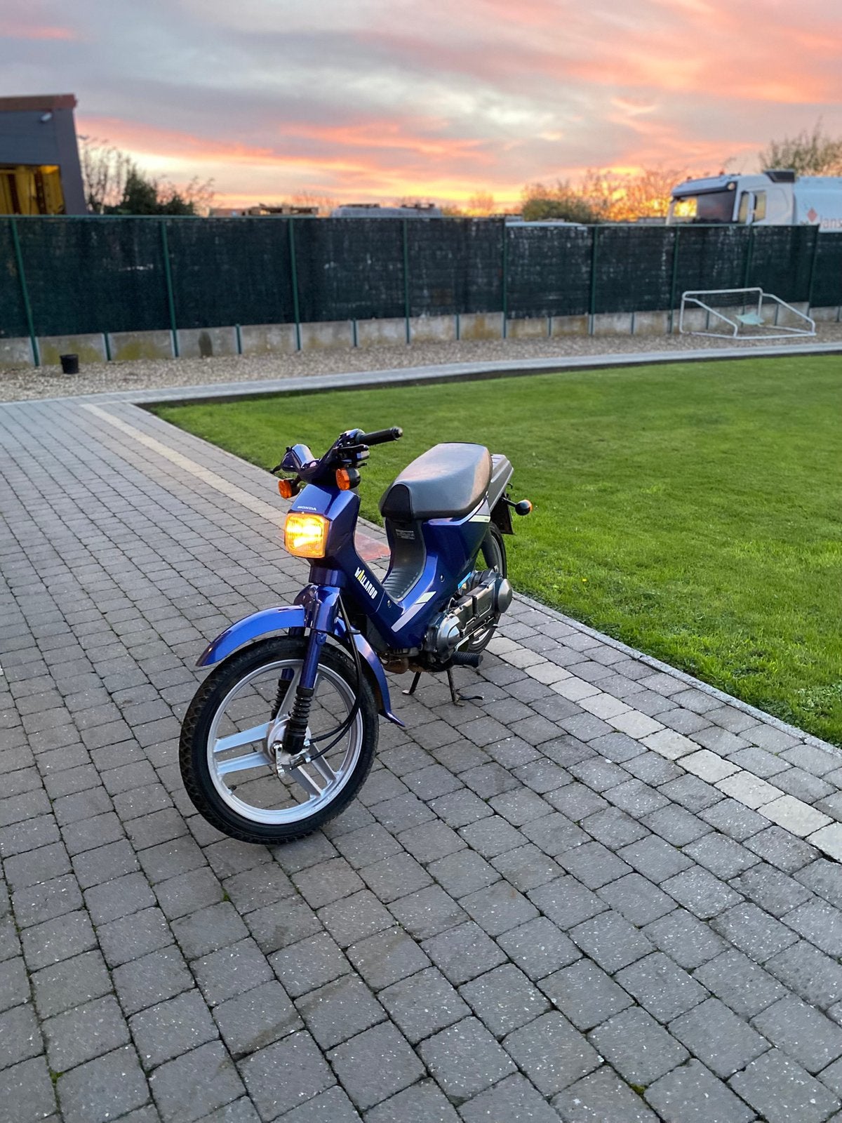 édition deluxe honda wallaroo, Motos, Pièces | Honda, Enlèvement