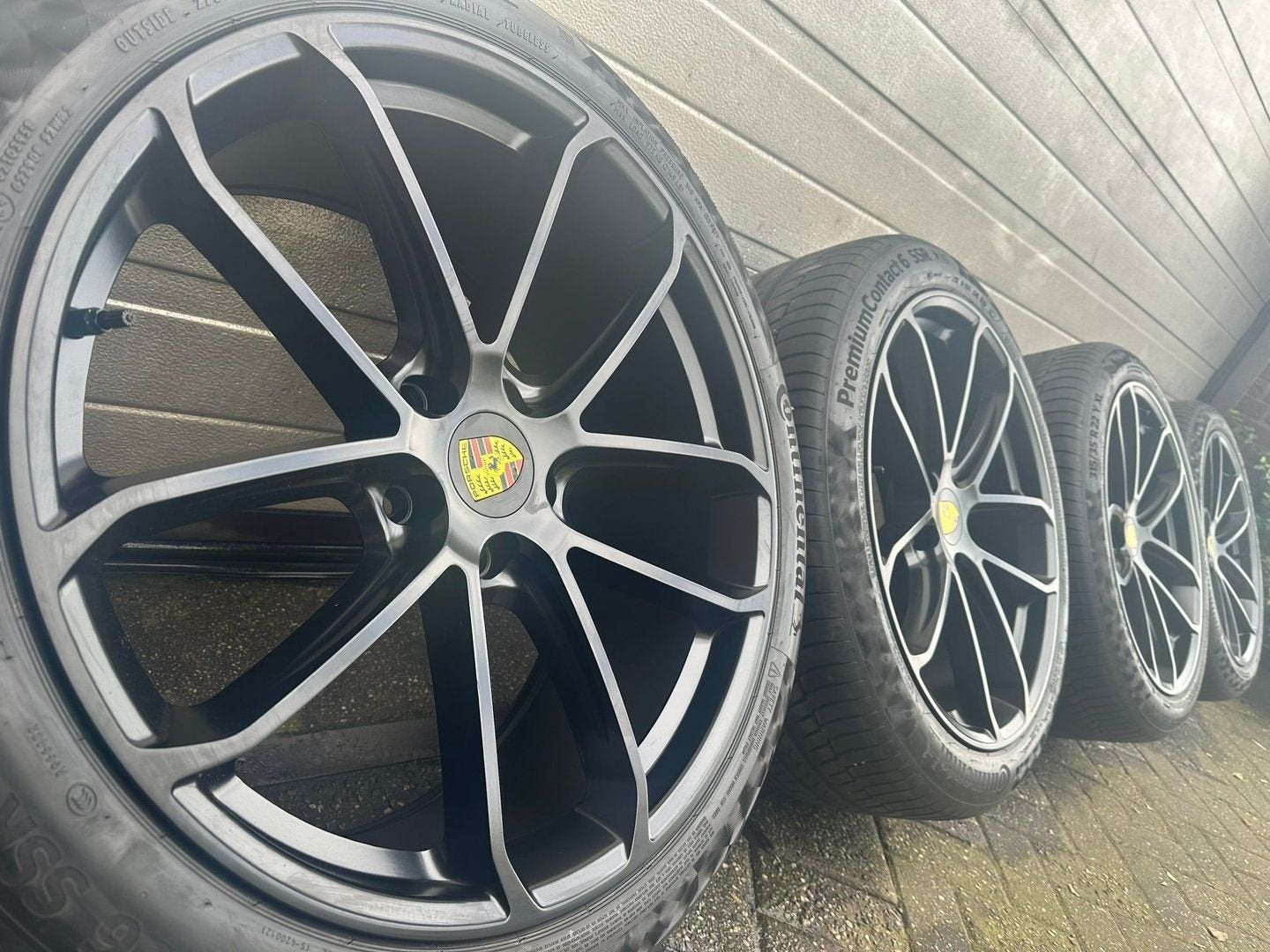 22 “ Porsche Cayenne E3 S 9Y E-Hybrid Turbo GTS Coupe velgen, Auto-onderdelen, -, 285 mm, -, Banden en Velgen