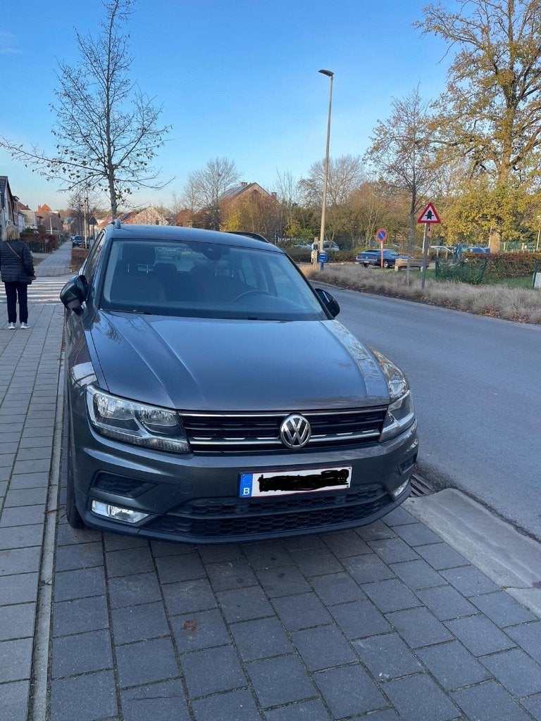 A VENDRE VW TIGUAN, Argent ou Gris, Achat, Euro 6, Autre carrosserie