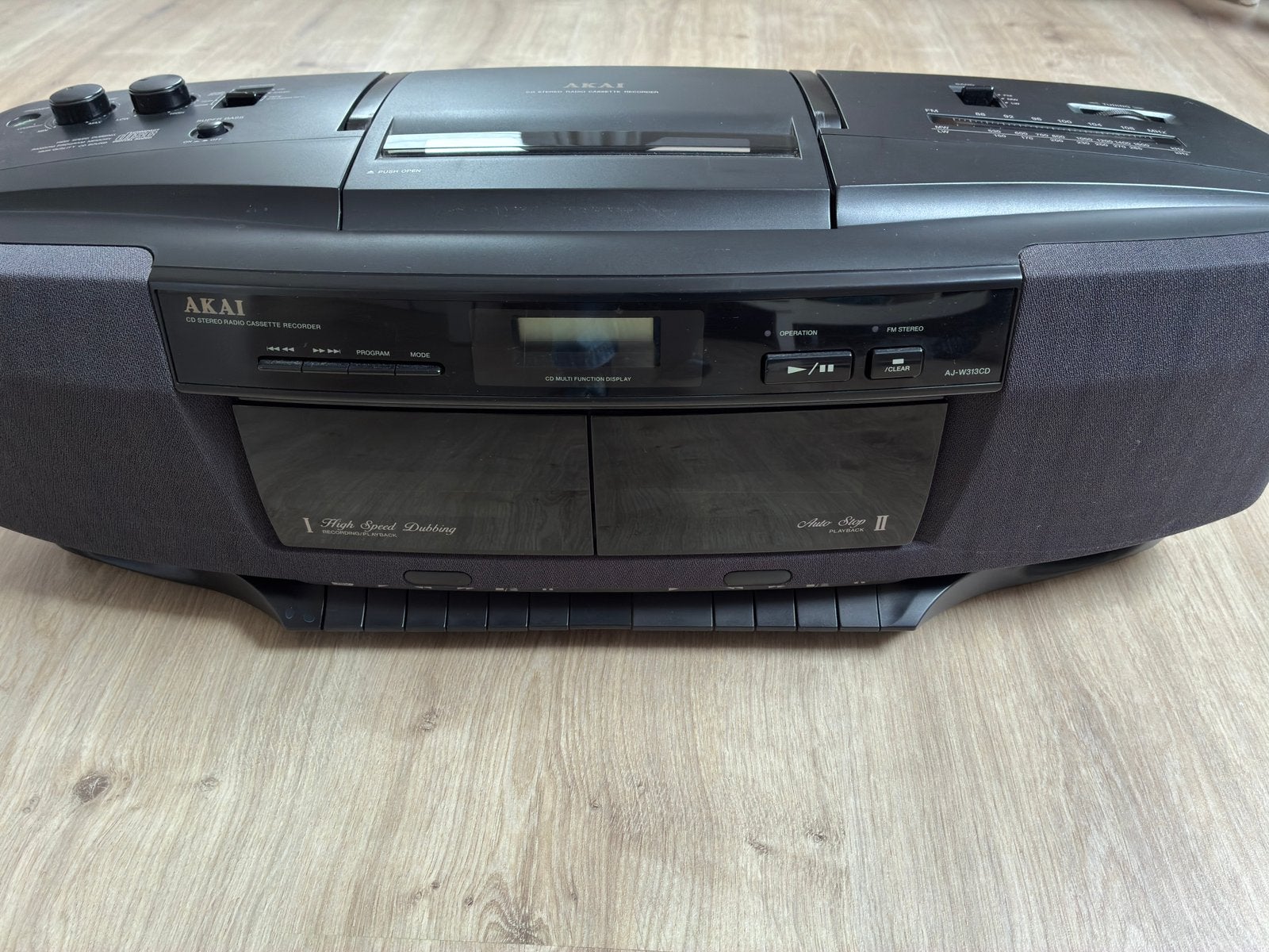 Akai AJ-W313CD boombox, cd, radio en dubbel cassettedeck, Audio, Tv en Foto, Gebruikt, Cassettedeck, Draagbaar, Ophalen of Verzenden