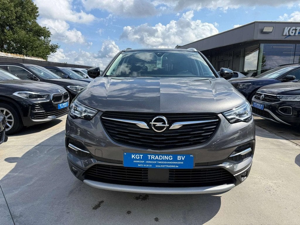 Opel Grandland X 1.2i 130PK NAVIGATIE CARPLAY LEDER DODEHOEK, Gebruikt, 5 deurs, 3 cilinders, 131 pk