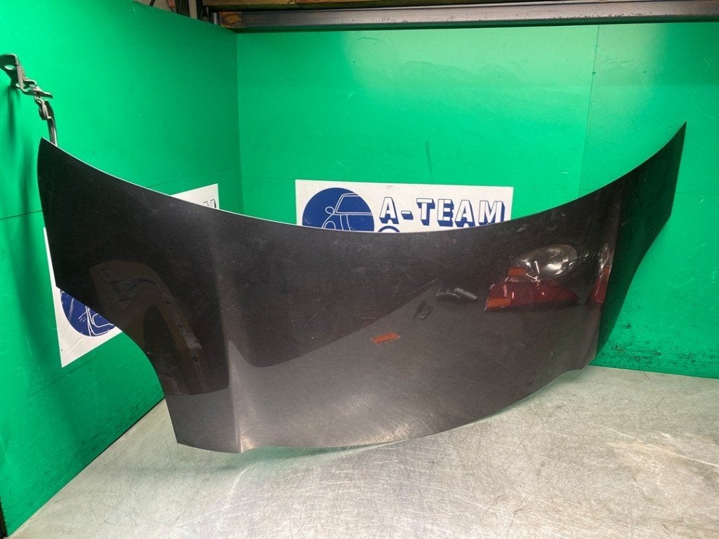 CAPOT Toyota Yaris II (P9) (01-2005/12-2014) (|533010D080|), Kundenbetreuung@toyota.de, Toyota, Utilisé, Toyota-Allee 2
50858  Köln, DE