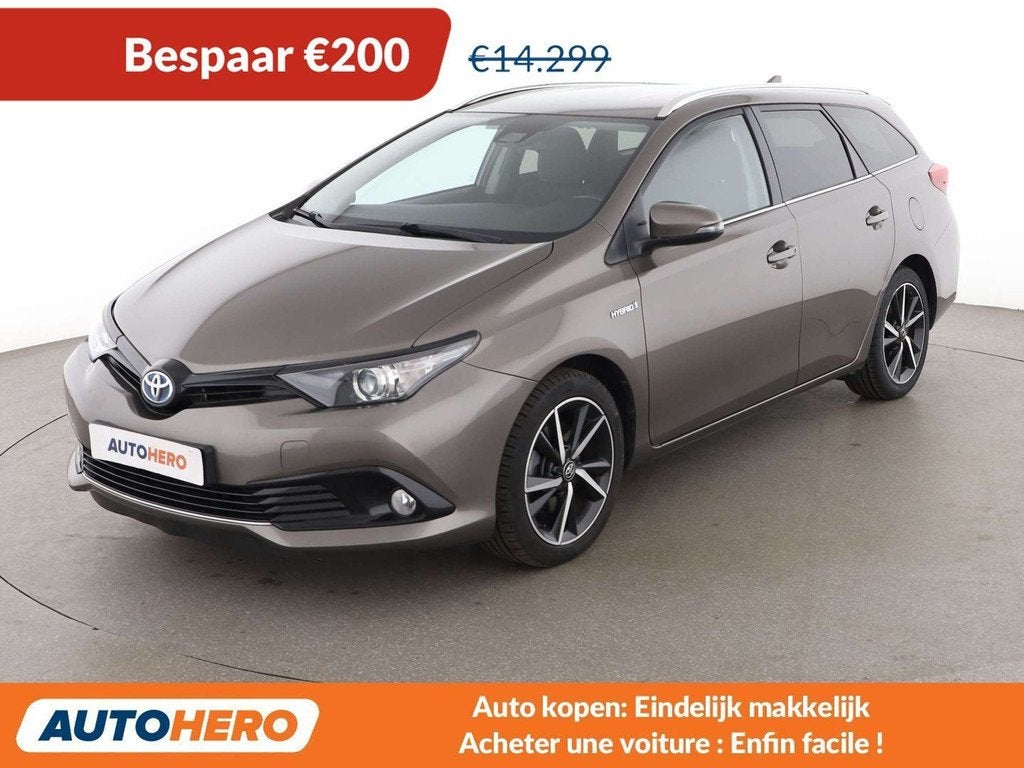 Toyota Auris 1.8 Hybrid Active (automatique), Autos, 100 kW, Achat, 5 portes, https://public.car-pass.be/vhr/2f04d991-f678-437d-a20f-4845a5a355a6