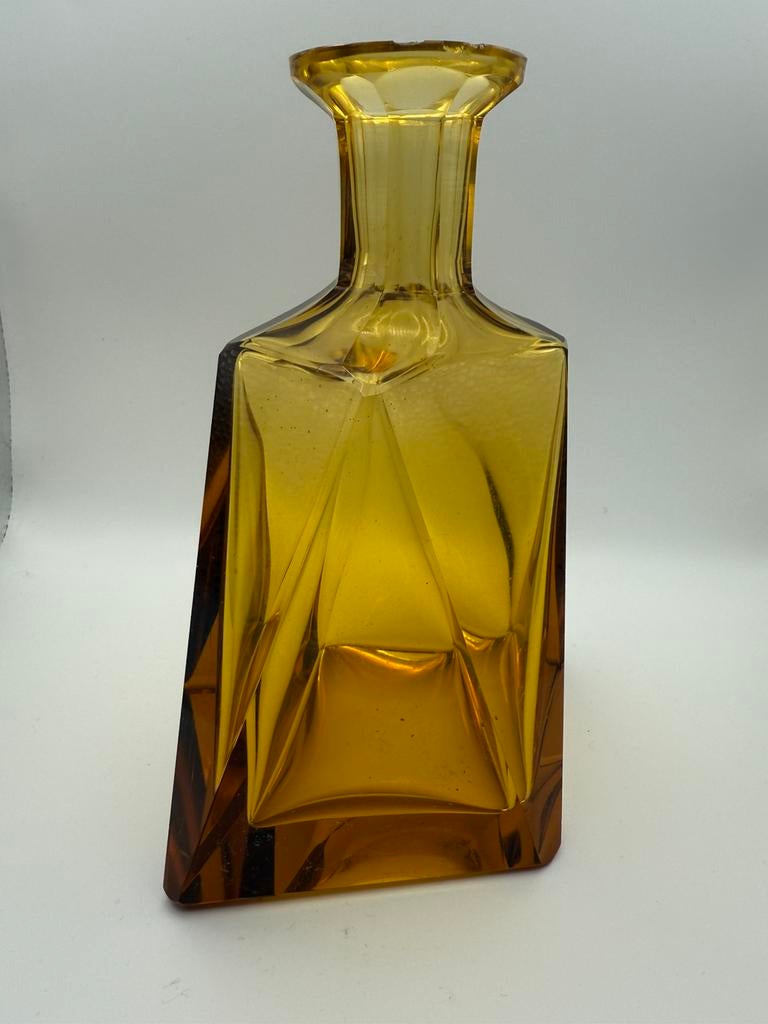 Vase vintage en verre ambré facetté – design géométrique, Collections, Parfums, Comme neuf, Enlèvement ou Envoi