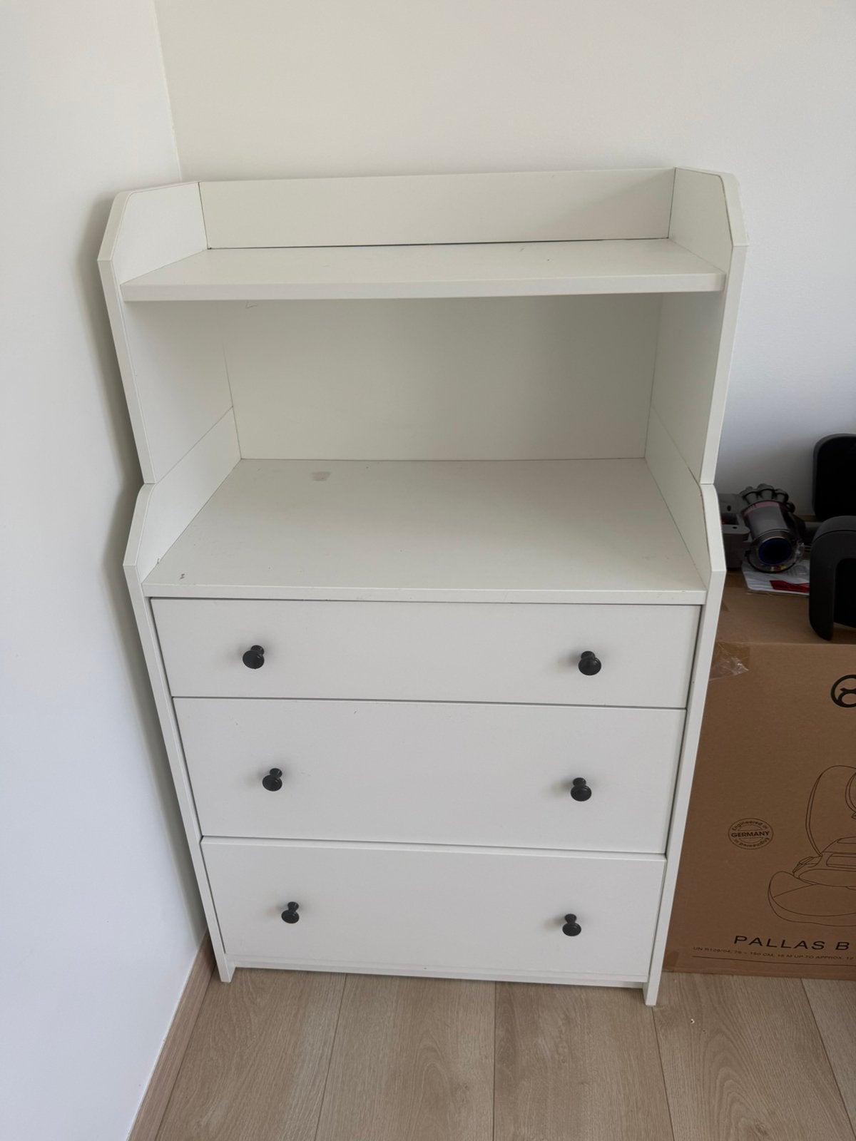 iKEA ladekast, Enlèvement, Comme neuf