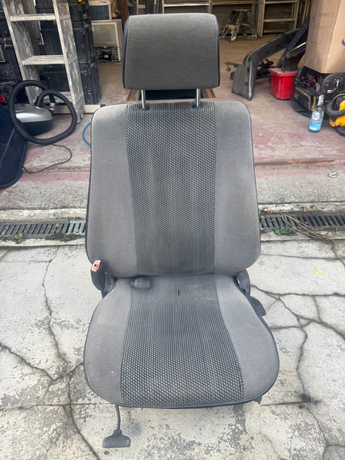 Siege avant conducteur BMW E30, Autos : Pièces & Accessoires, Enlèvement, BMW