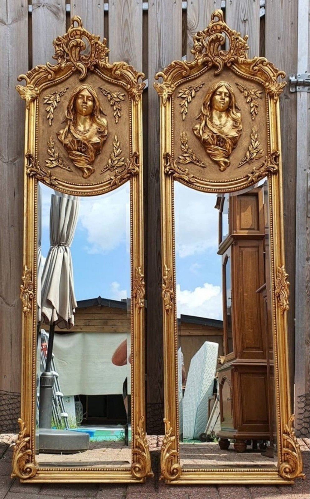 Barok passpiegel set met Madonna, Enlèvement