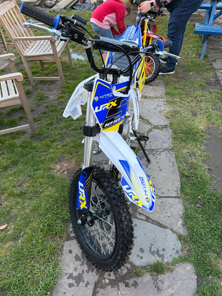 Pitbike 125cc neuf 2,6h, Vélos & Vélomoteurs, Enlèvement, Comme neuf, Yamaha