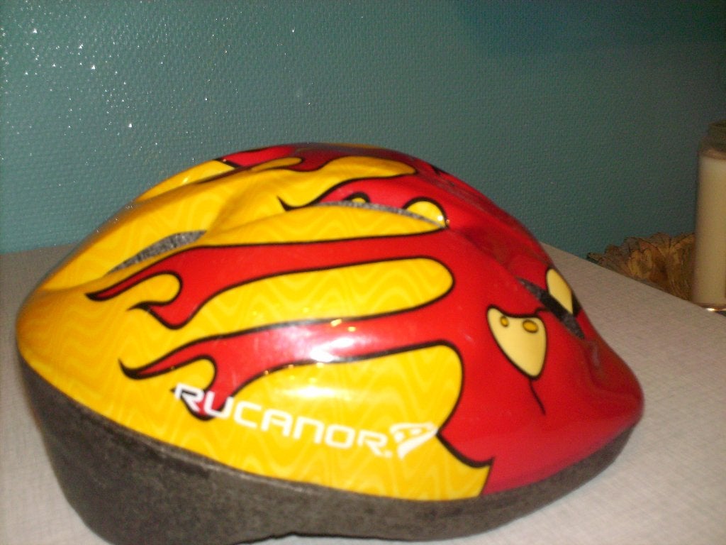 a vendre casque pour vélo enfant, Enlèvement ou Envoi, Comme neuf, Garçon