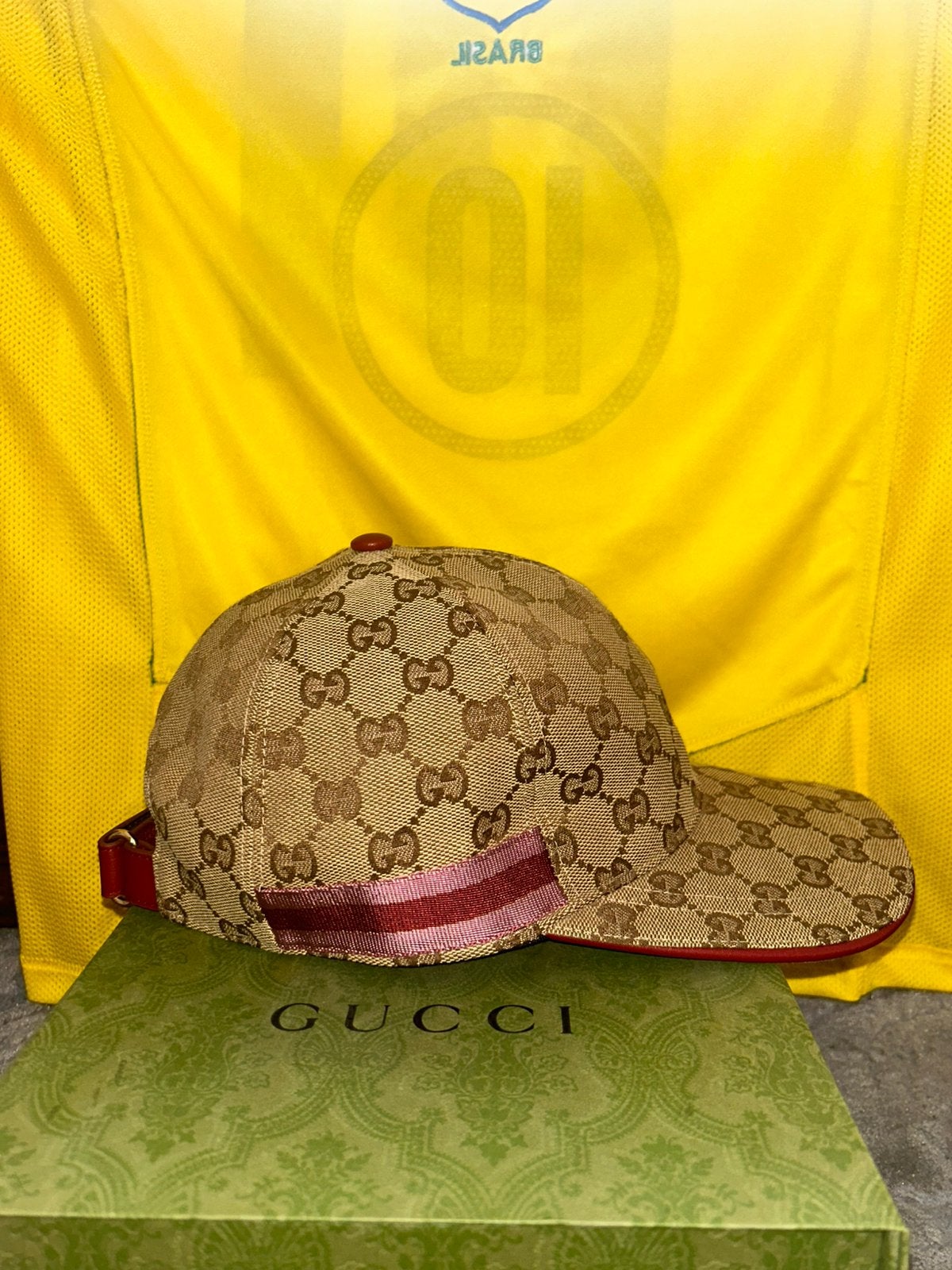 Casquette Gucci bandes rose bonbon, Vêtements | Hommes, Enlèvement ou Envoi, Comme neuf, Casquette