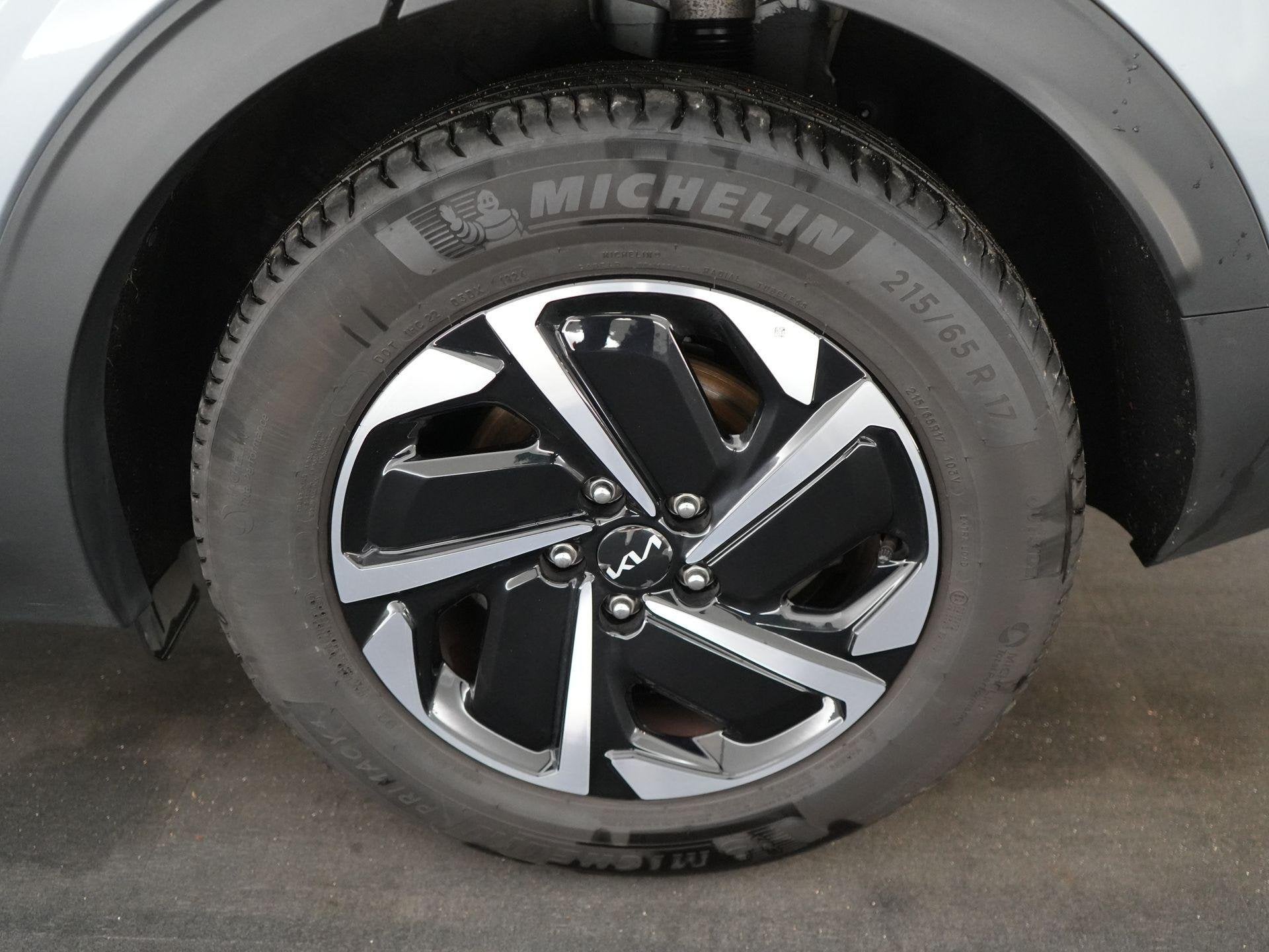 Kia Sportage 1.6 T-GDi 48V 7DCT Pulse (automatique), Autos, Kia, 144 g/km, Argent ou Gris, 110 kW, 1505 kg