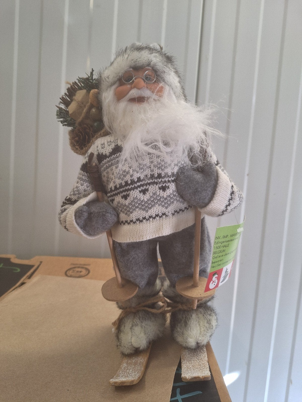 Kerstman op ski´s, Diversen, Ophalen