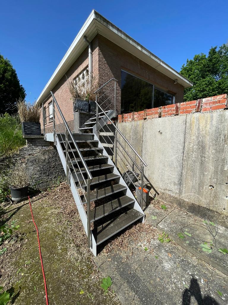 Trap buiten (metalen frame, houten treden), Ophalen, Gebruikt, Trap, 2 tot 4 meter
