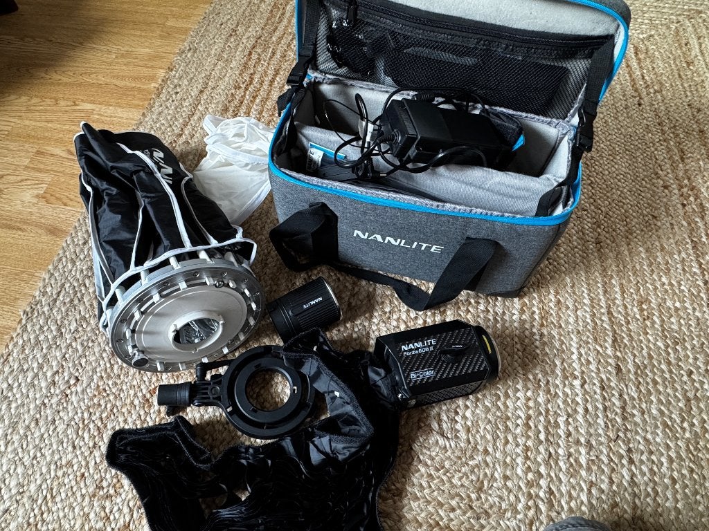 Kit Nanlite Forza 60B II + diffuseur 60 Cm, Audio, Tv en Foto, Foto | Flitsers, Ophalen of Verzenden, Zo goed als nieuw, Overige merken
