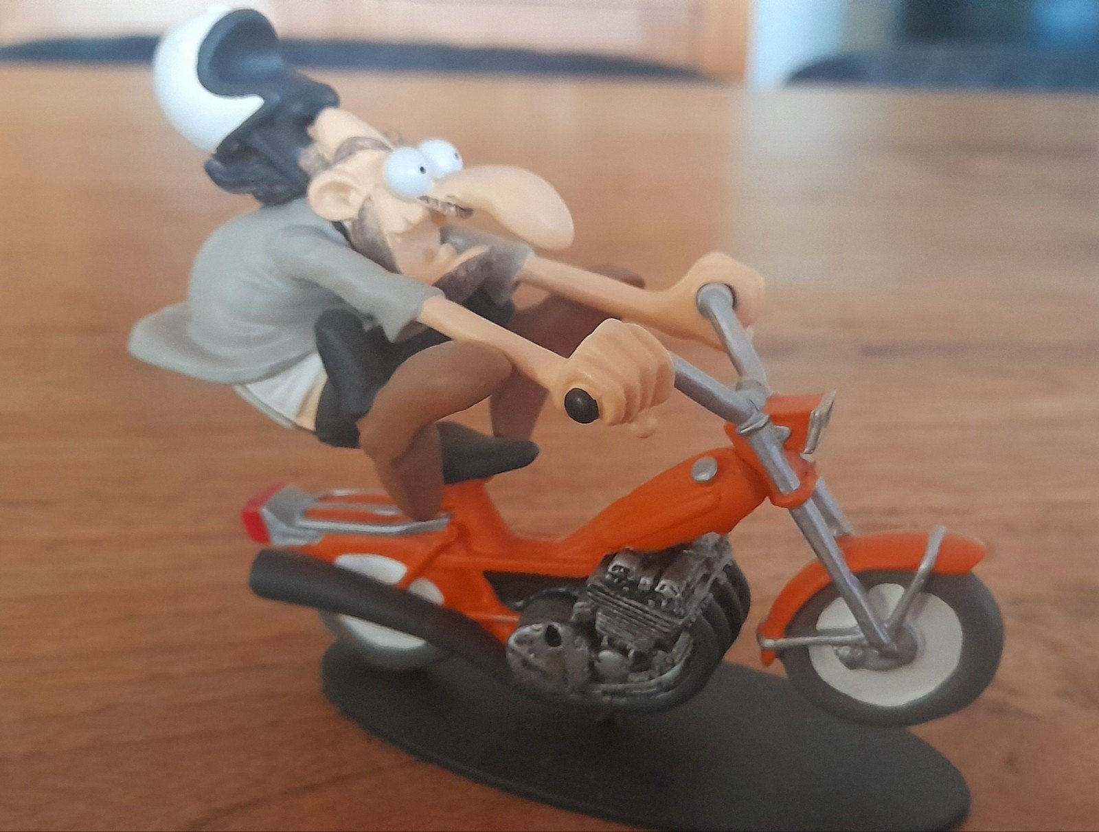 Figurine Joe Bar Team.  Jacobi Gnole., Enlèvement
